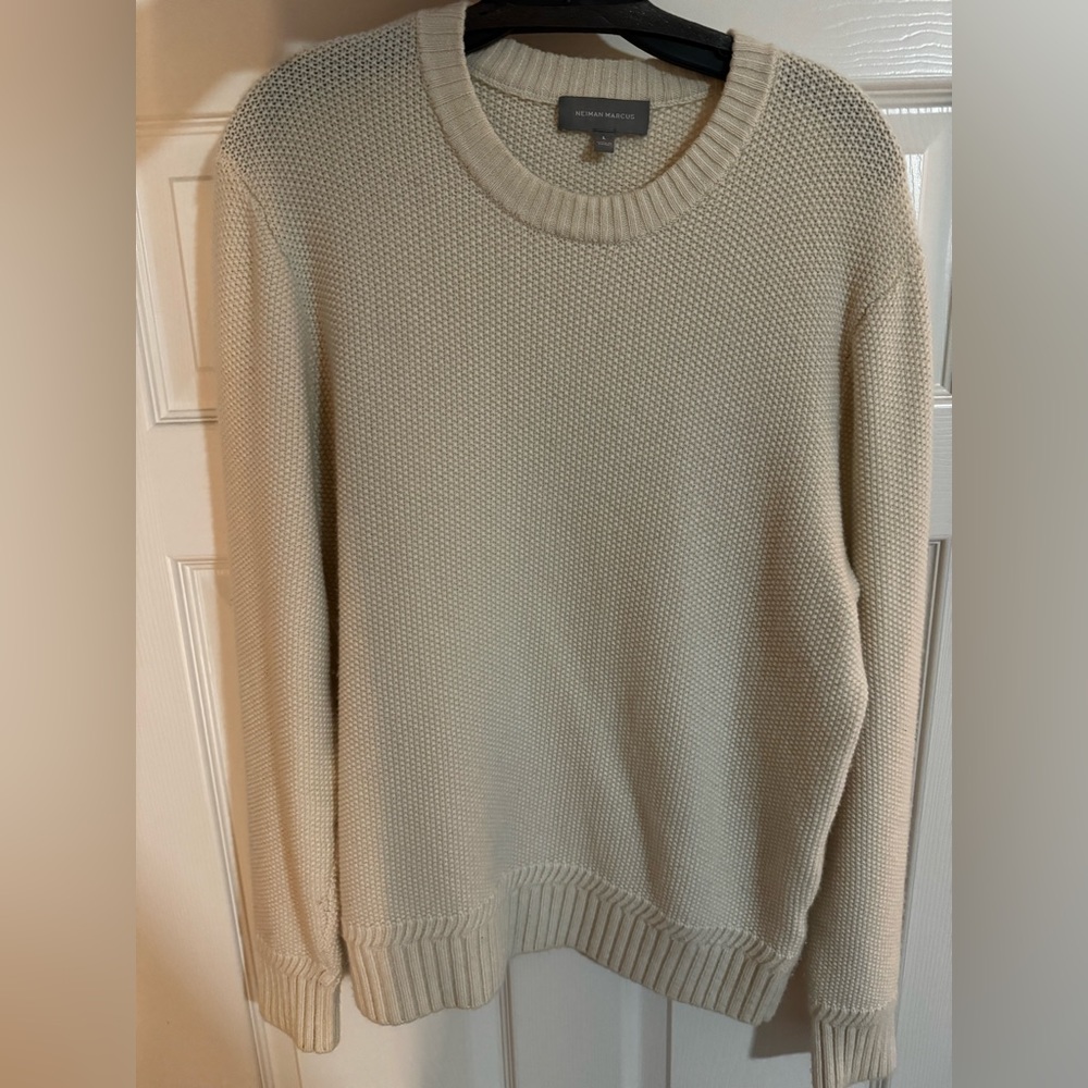 Neiman Marcus Cashmere Sweater